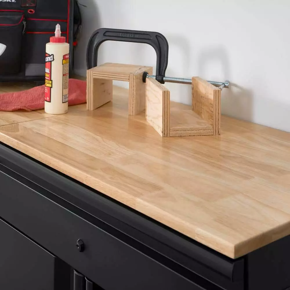 Husky Heavy Duty Welded 20-Gauge Steel 1-Drawer 2-Door Garage Base Cabinet in Black (28 in. W x 32 in. H x 21.5 in. D) 11 Husky Heavy Duty Welded 20-Gauge Steel 1-Drawer 2-Door Garage Base Cabinet in Black (28 in. W x 32 in. H x 21.5 in. D) - Image 9