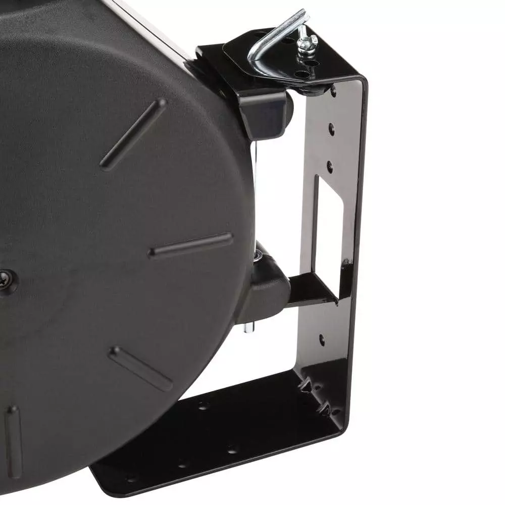 Husky 50 ft. 14/3 13 Amp Retractable Extension Cord Reel System 6 Husky 50 ft. 14/3 13 Amp Retractable Extension Cord Reel System - Image 4