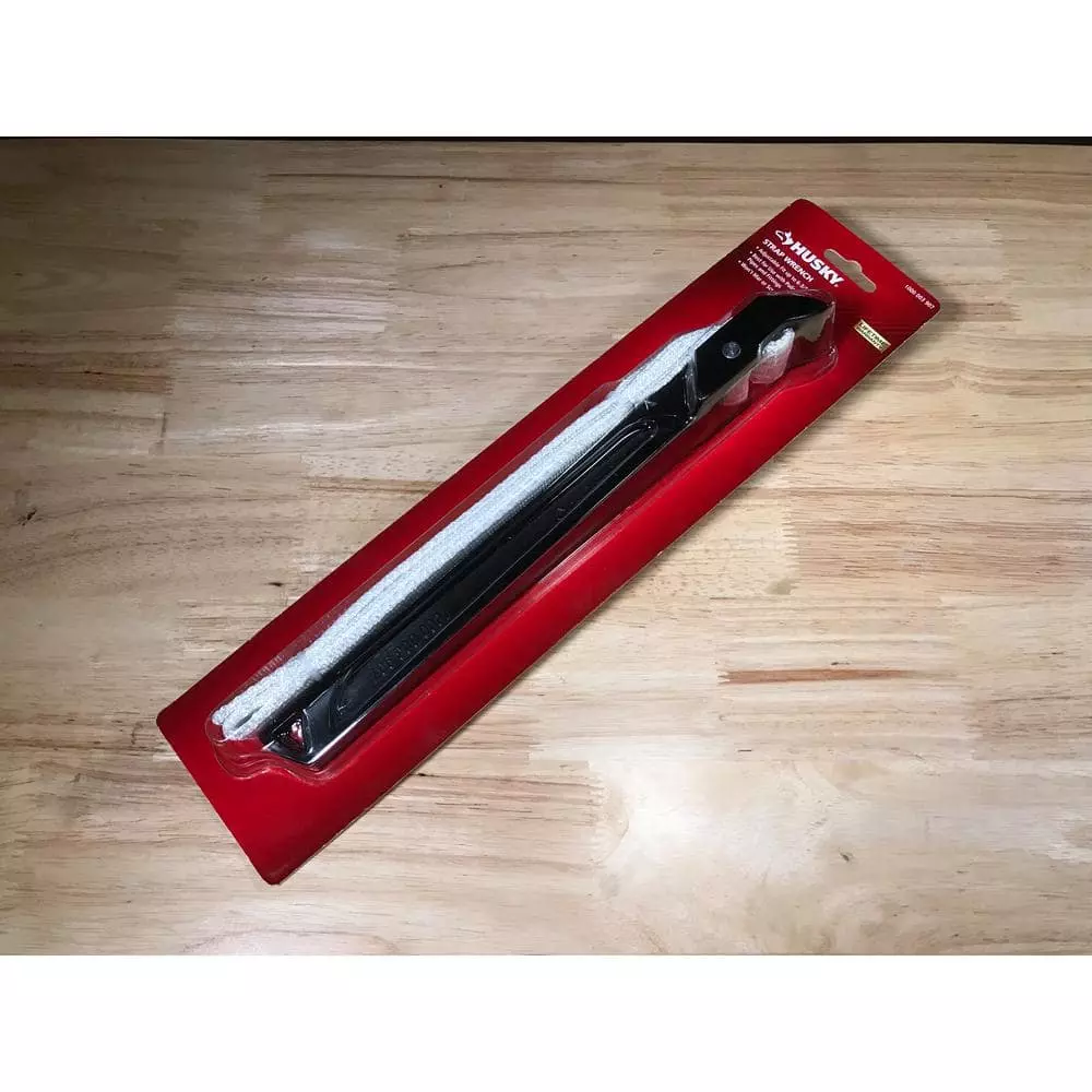 Husky 34 in. Strap Wrench with 3-1/2 in. Capacity (3-Pack) 7 Husky 34 in. Strap Wrench with 3-1/2 in. Capacity (3-Pack) - Image 6