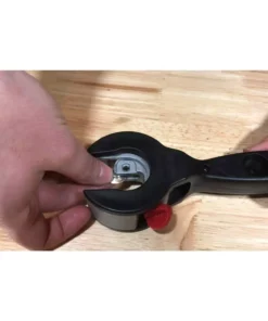 Husky 1-1/8 in. Ratcheting Tube Cutter -FixPro Store husky pipe cutters 86 036 0111 44 1000
