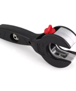 Husky 1-1/8 in. Ratcheting Tube Cutter -FixPro Store husky pipe cutters 86 036 0111 77 1000