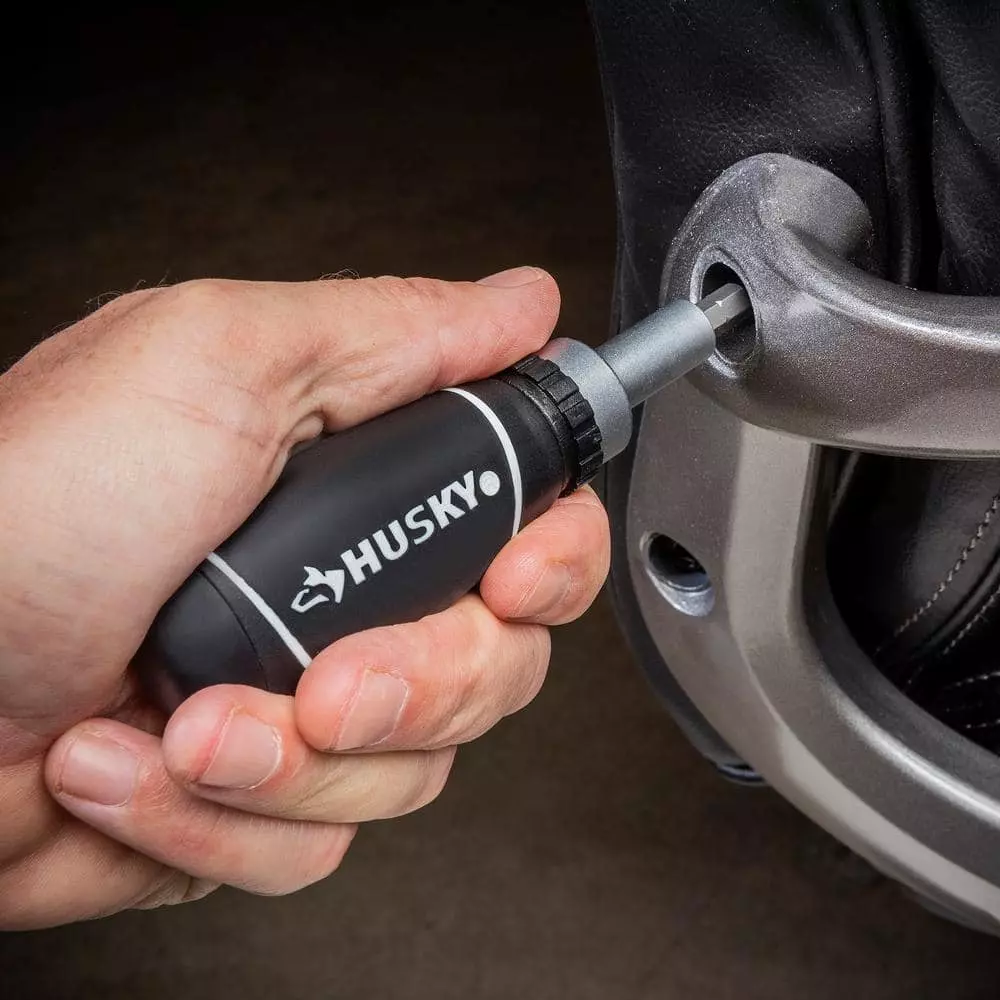 Husky 1/4 in. and 3/8 in. Stubby Ratchet and Socket Set (46-Piece) 7 Husky 1/4 in. and 3/8 in. Stubby Ratchet and Socket Set (46-Piece) - Image 5