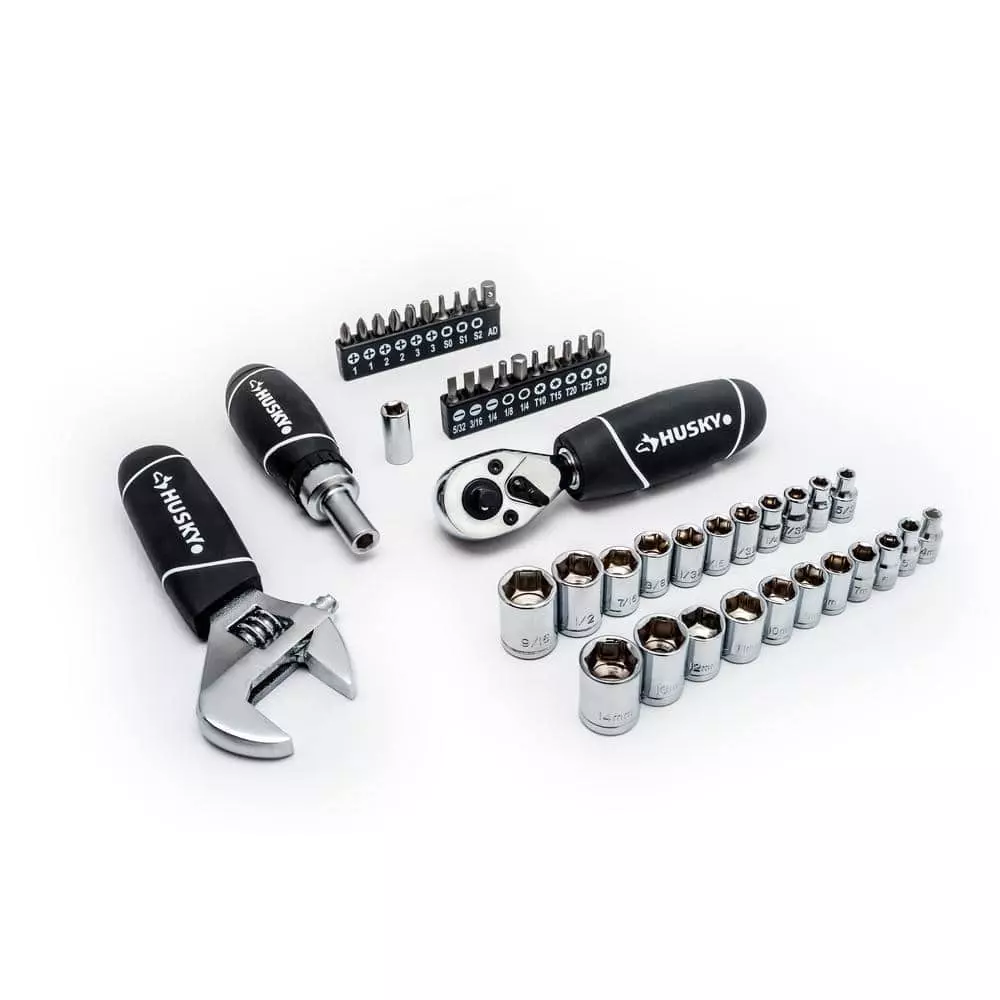 Husky 1/4 in. and 3/8 in. Stubby Ratchet and Socket Set (46-Piece) 6 Husky 1/4 in. and 3/8 in. Stubby Ratchet and Socket Set (46-Piece) - Image 4